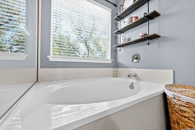 3707 Cotoneaster, San Antonio, TX 78261