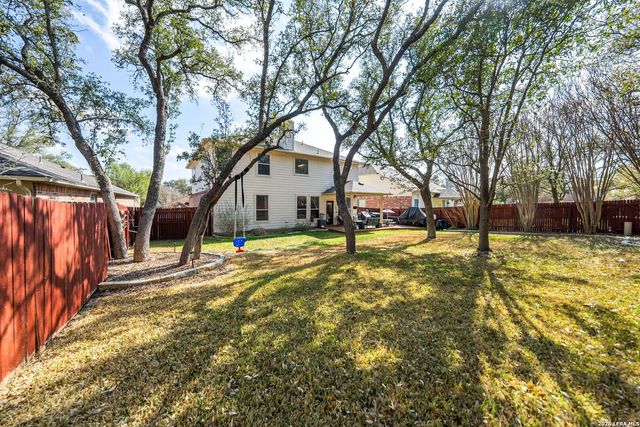3707 Cotoneaster, San Antonio, TX 78261