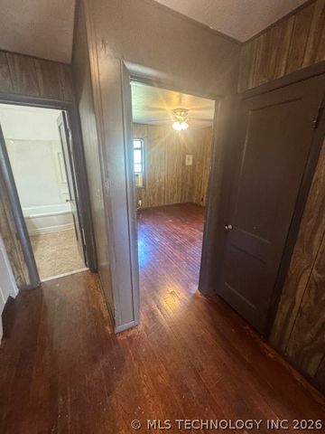 1000 W Francis Street, Madill, OK 73446