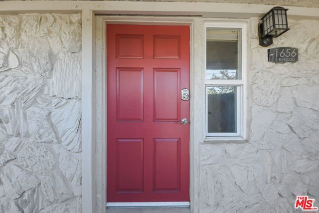 1656 S Rimpau Boulevard, Los Angeles, CA 90019