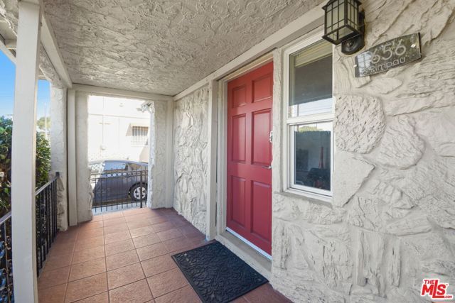 1656 S Rimpau Boulevard, Los Angeles, CA 90019