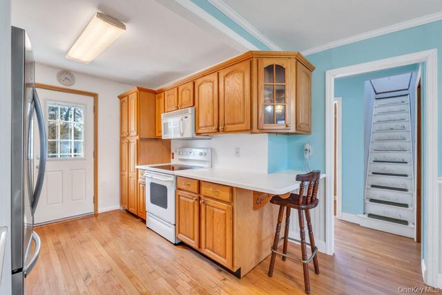 52 Washington Avenue, Mastic, NY 11950