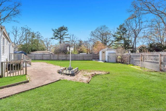 52 Washington Avenue, Mastic, NY 11950