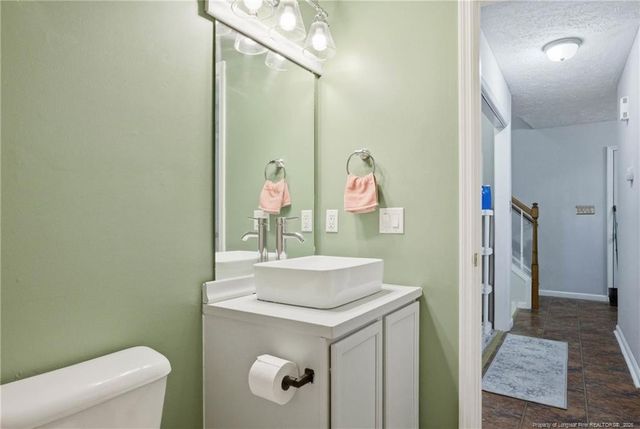 6439 Applewhite Road, Fayetteville, NC 28304