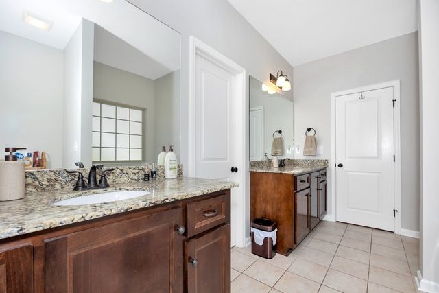 14469 Turnberry Ln, Athens, AL 35613