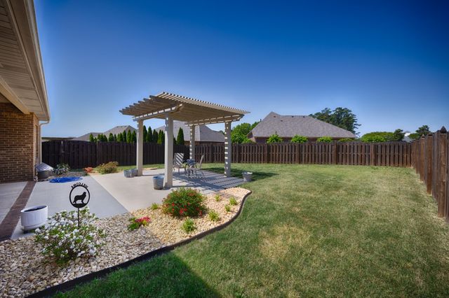 14469 Turnberry Ln, Athens, AL 35613