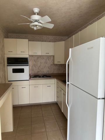 4800 S Chicago Beach Drive 910S, Chicago, IL 60615