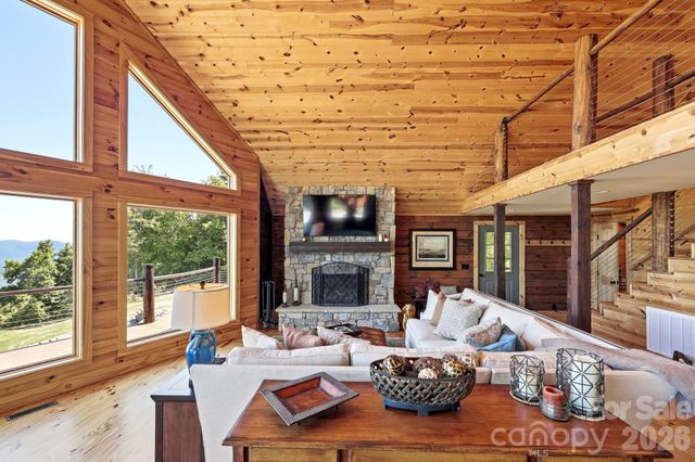 139 High Cliffs Trail, Black Mountain, NC 28711