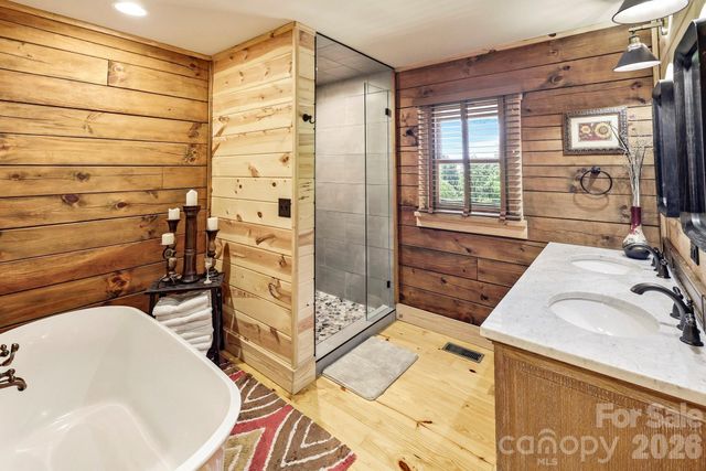 139 High Cliffs Trail, Black Mountain, NC 28711