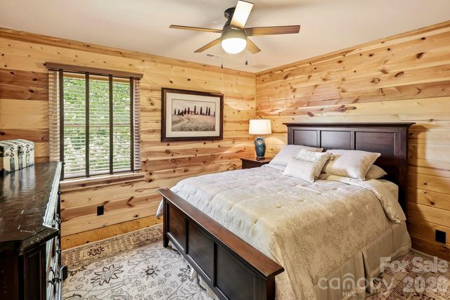 139 High Cliffs Trail, Black Mountain, NC 28711