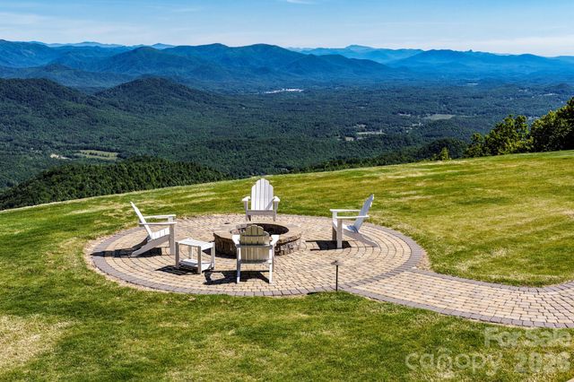 139 High Cliffs Trail, Black Mountain, NC 28711
