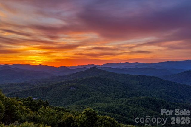 139 High Cliffs Trail, Black Mountain, NC 28711