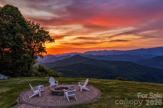 139 High Cliffs Trail, Black Mountain, NC 28711