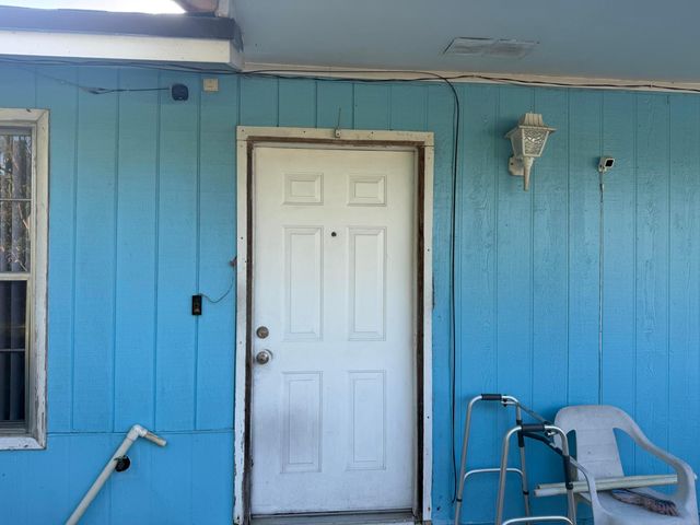 4666 E Holt, West Palm Beach, FL 33415