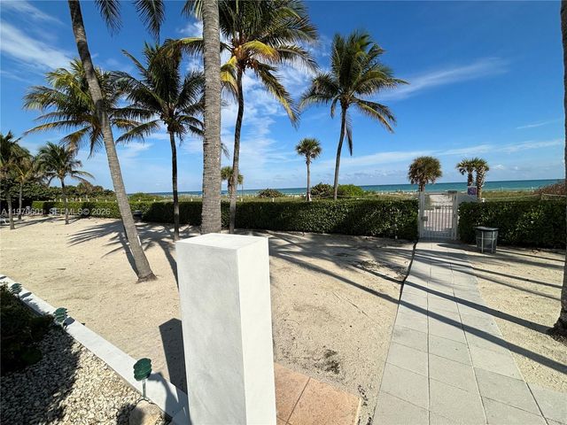 5005 Collins Ave 825, Miami Beach, FL 33140