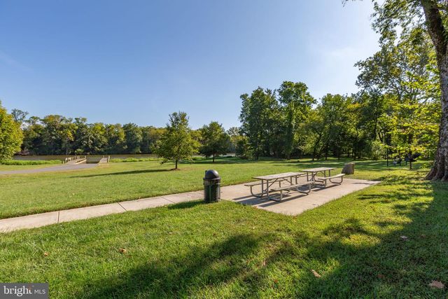 1805 LEGACY LN, Fredericksburg, VA 22408