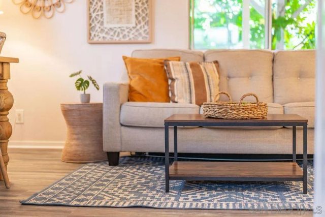 7377 Eads Ave 1, La Jolla, CA 92037