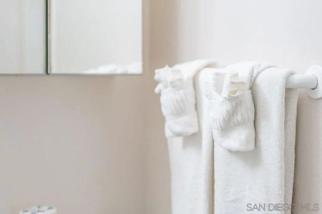 7377 Eads Ave 1, La Jolla, CA 92037