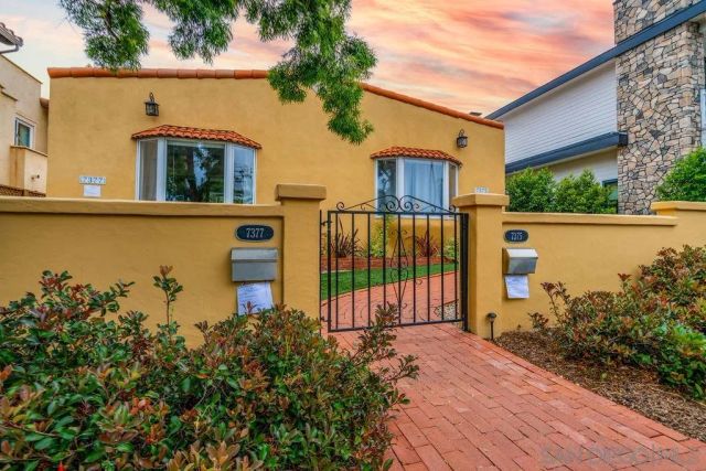 7377 Eads Ave 1, La Jolla, CA 92037