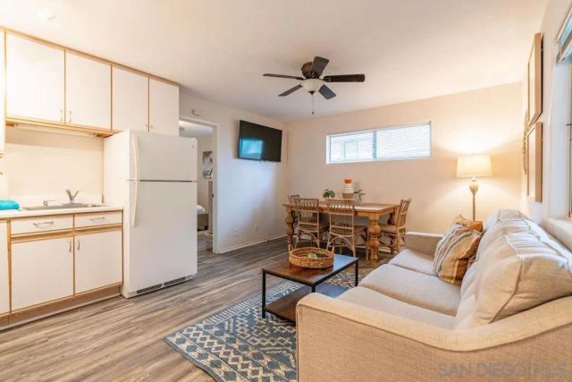 7377 Eads Ave 1, La Jolla, CA 92037