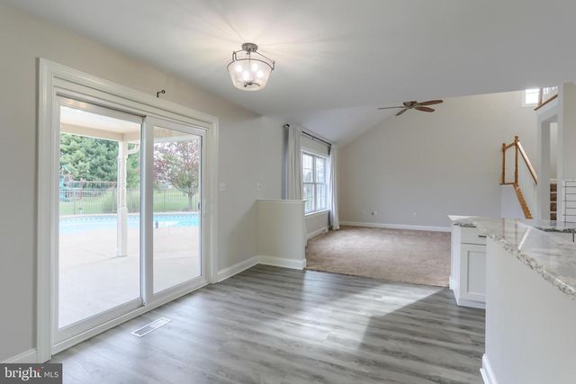 113 COUNTRY LN, Richland, PA 17087