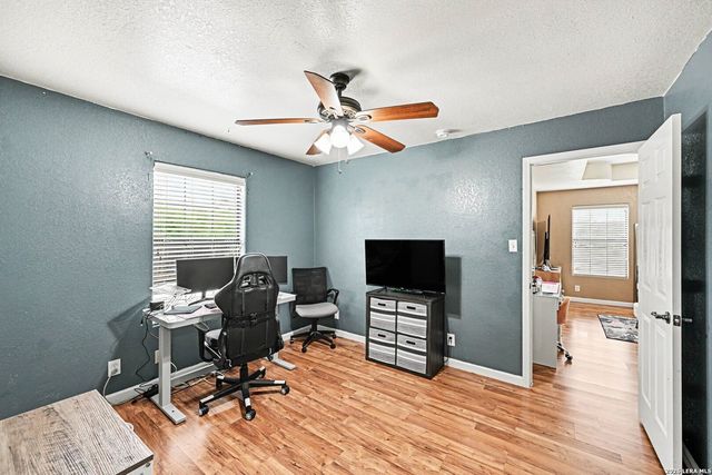 15014 Becker Bnd, San Antonio, TX 78253