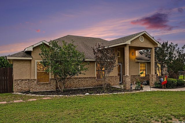 15014 Becker Bnd, San Antonio, TX 78253