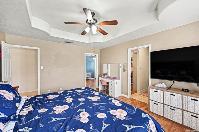 15014 Becker Bnd, San Antonio, TX 78253