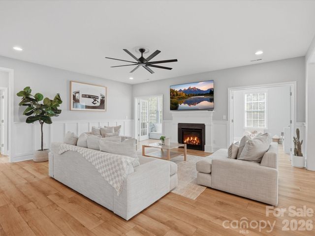 1001 Vettura Court, Waxhaw, NC 28173