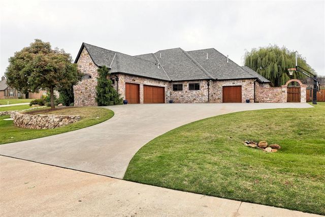 3450 Sarah Drive, Newcastle, OK 73065