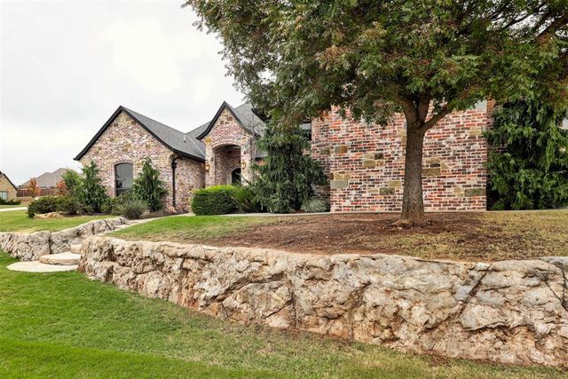 3450 Sarah Drive, Newcastle, OK 73065
