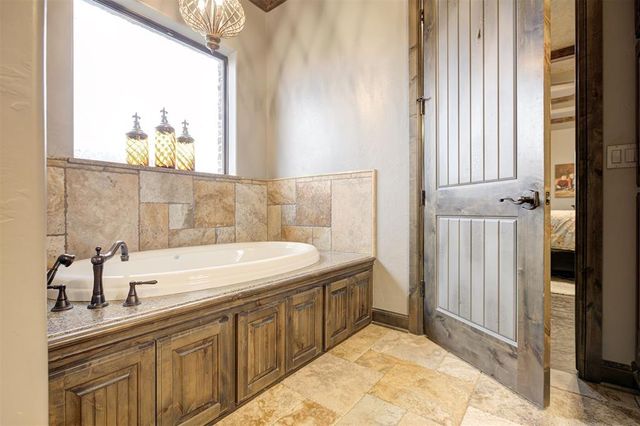 3450 Sarah Drive, Newcastle, OK 73065