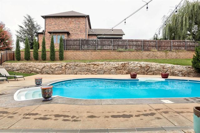 3450 Sarah Drive, Newcastle, OK 73065