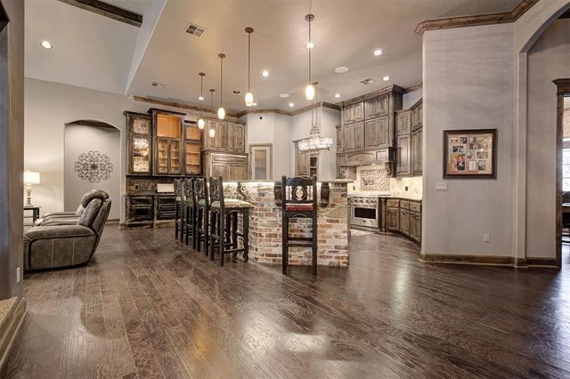 3450 Sarah Drive, Newcastle, OK 73065