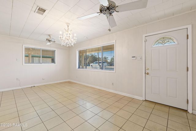 118 Cypress Island Highway, St. Martinville, LA 70582