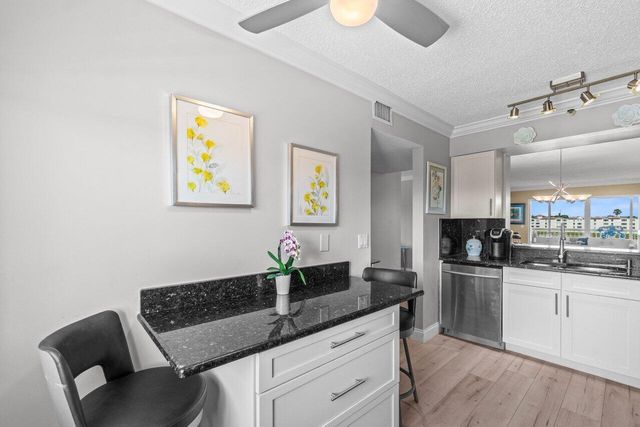14112 Huntington Pointe Drive 401, Delray Beach, FL 33484