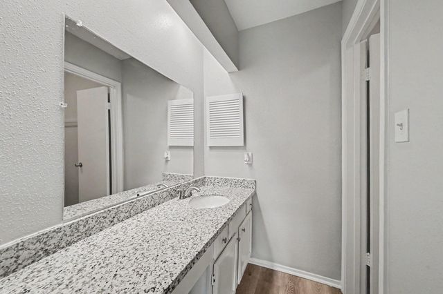 2710 Village Circle Drive, Katy, TX 77493