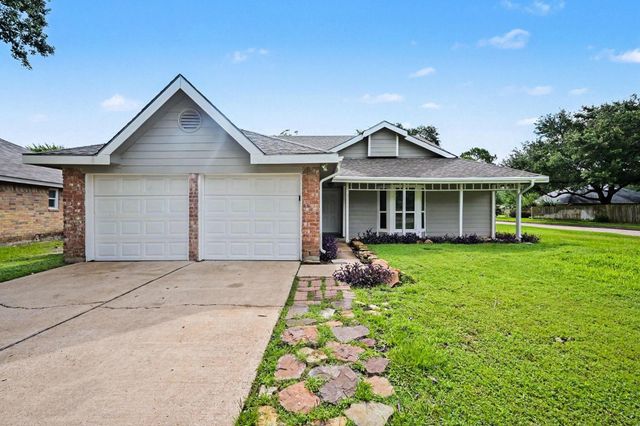 2710 Village Circle Drive, Katy, TX 77493