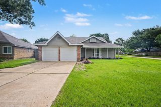 2710 Village Circle Drive, Katy, TX 77493