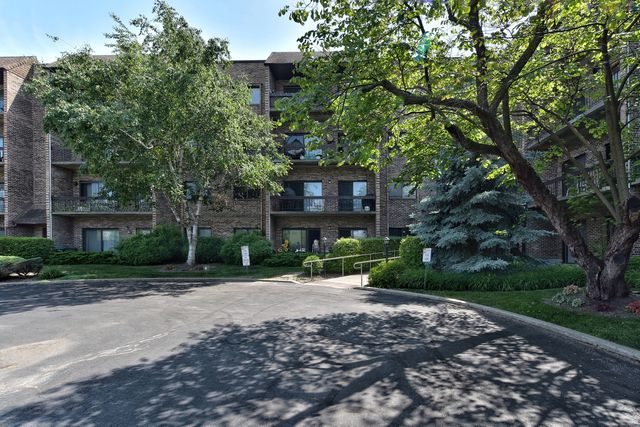 1400 N Elmhurst Road 310, Mount Prospect, IL 60056