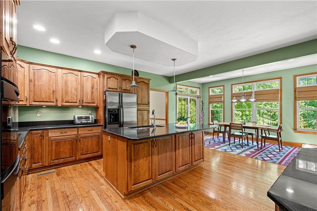 109 Windermere Ct, Peters Twp, PA 15317