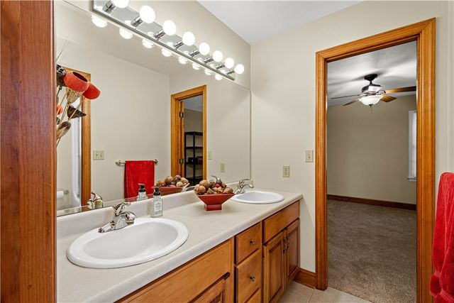 109 Windermere Ct, Peters Twp, PA 15317