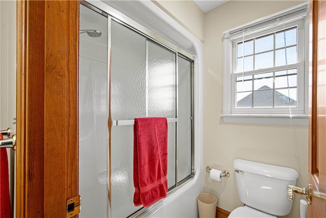 109 Windermere Ct, Peters Twp, PA 15317