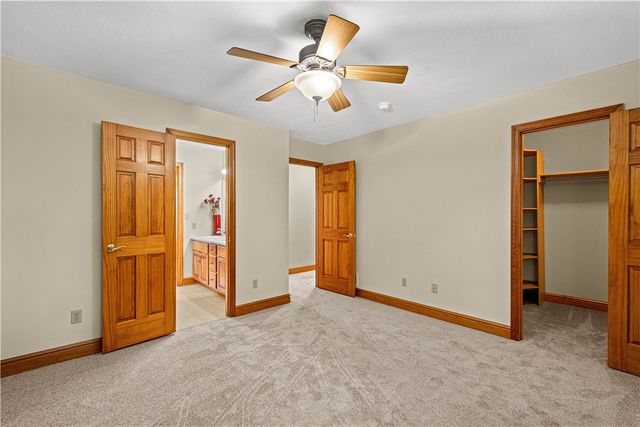 109 Windermere Ct, Peters Twp, PA 15317