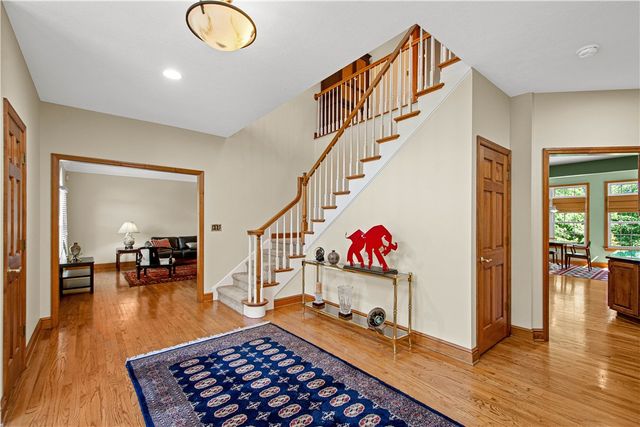 109 Windermere Ct, Peters Twp, PA 15317