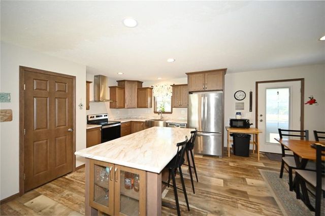 15490 NW 136th Street, Platte City, MO 64079