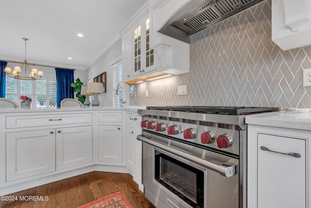 43 Old Squan Road, Manasquan, NJ 08736