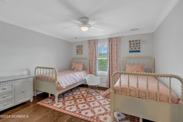 43 Old Squan Road, Manasquan, NJ 08736