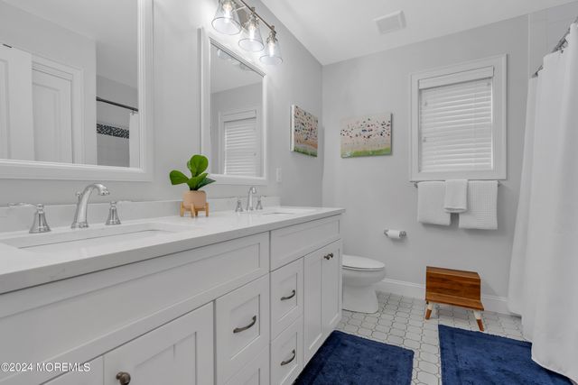 43 Old Squan Road, Manasquan, NJ 08736