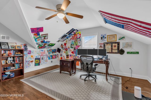 43 Old Squan Road, Manasquan, NJ 08736